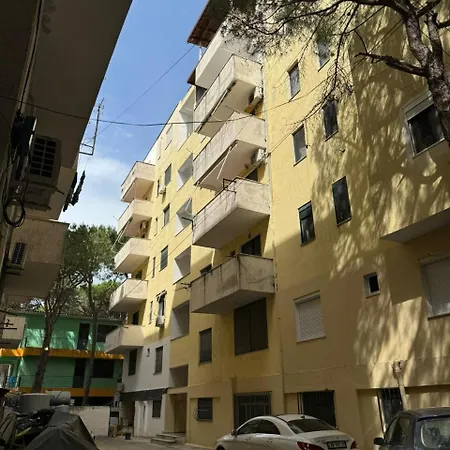 S&s * Golem (Tirana)